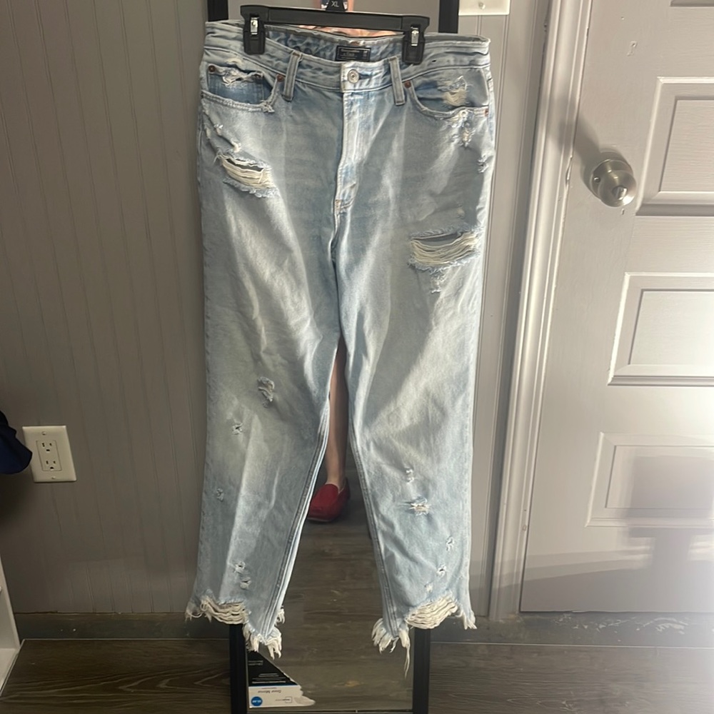 Abercrombie mom jean size 30 regular length
